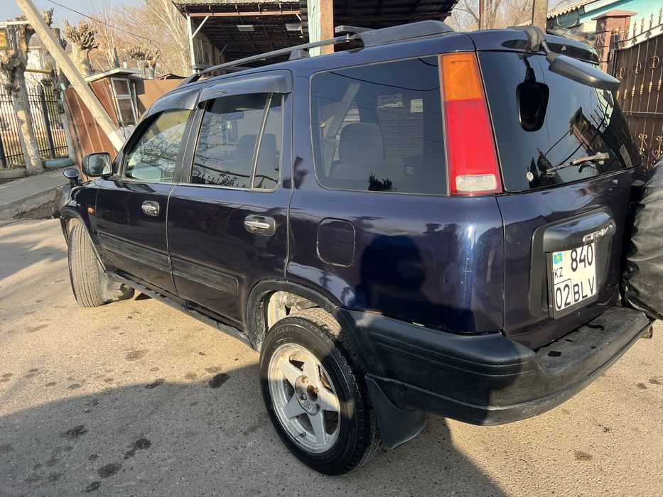 Продам хонду cr-v
