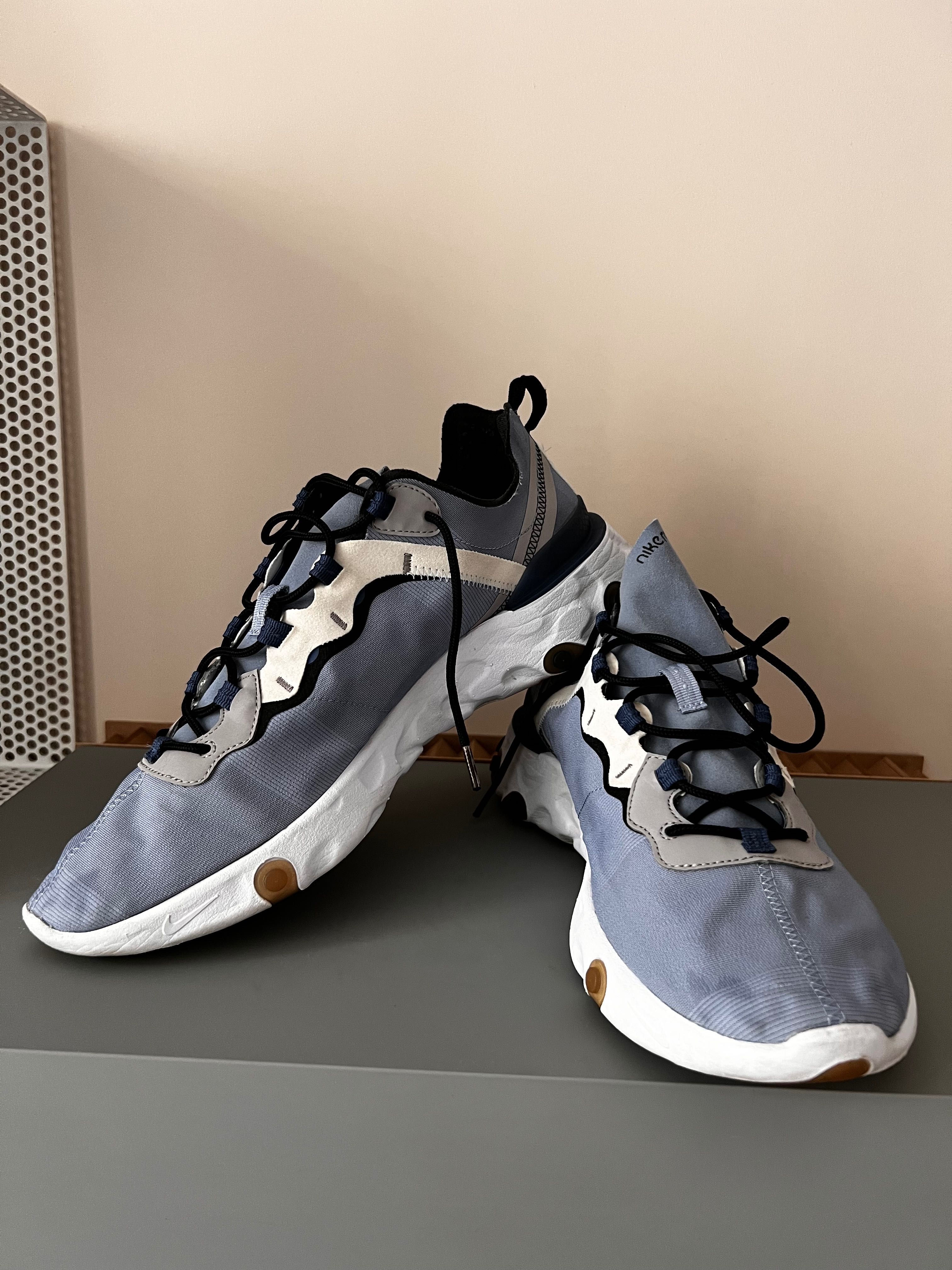 Маратонки Nike Element 55