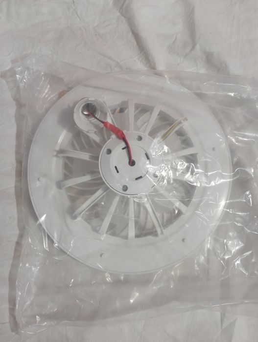 Lustă Led cu Ventilator