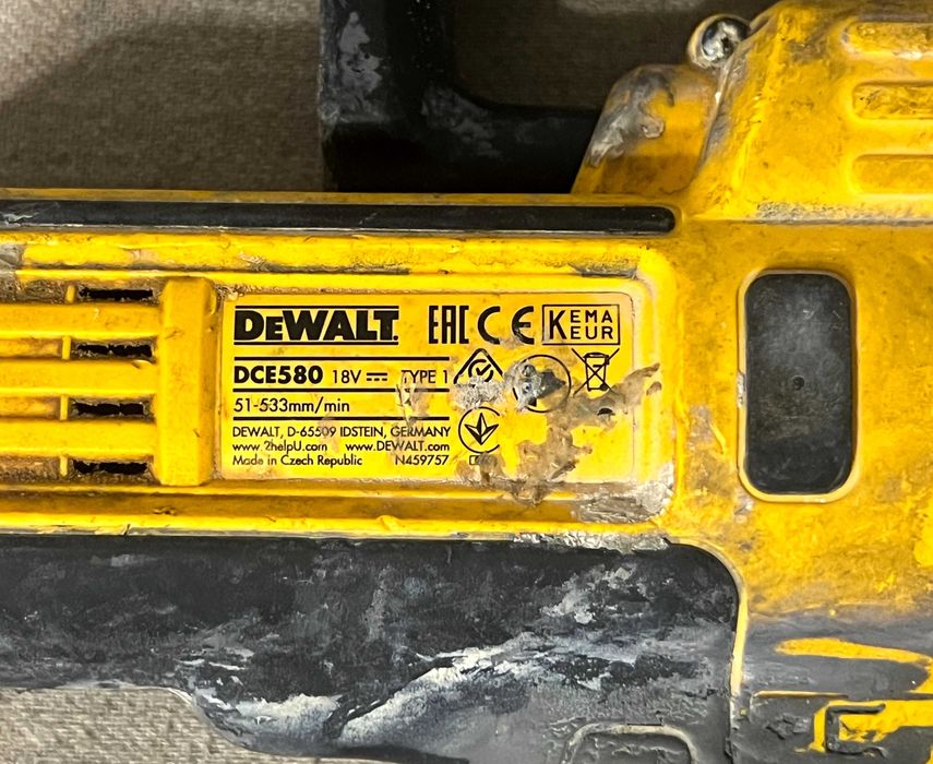 Pistol electric DeWalt DCE580 18V aplicare adezivi si etansanti