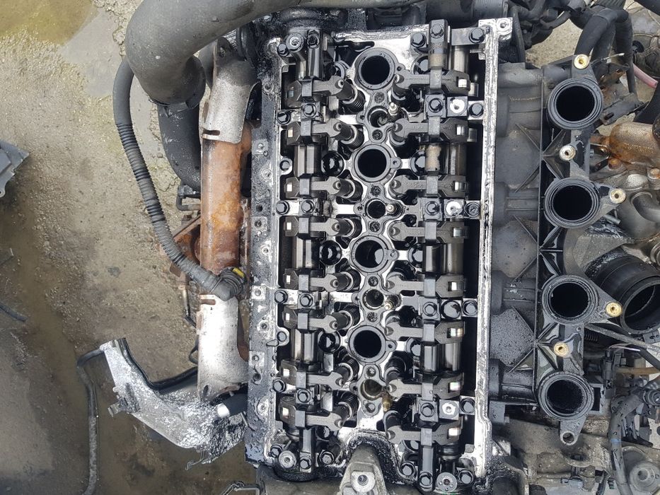 Axe culbutori Renault 2.2 dci sau 2.5 dci ( laguna , espace , master)