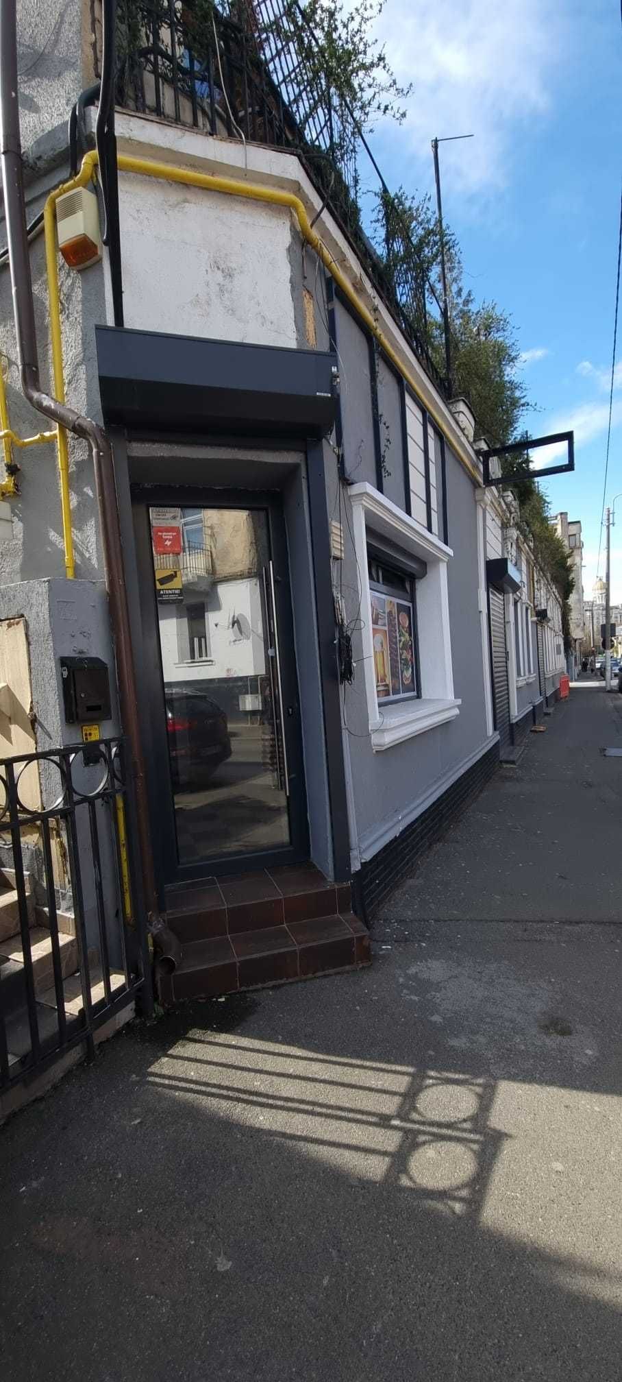 Spatiu comercial mic, in centru, la strada circulata
