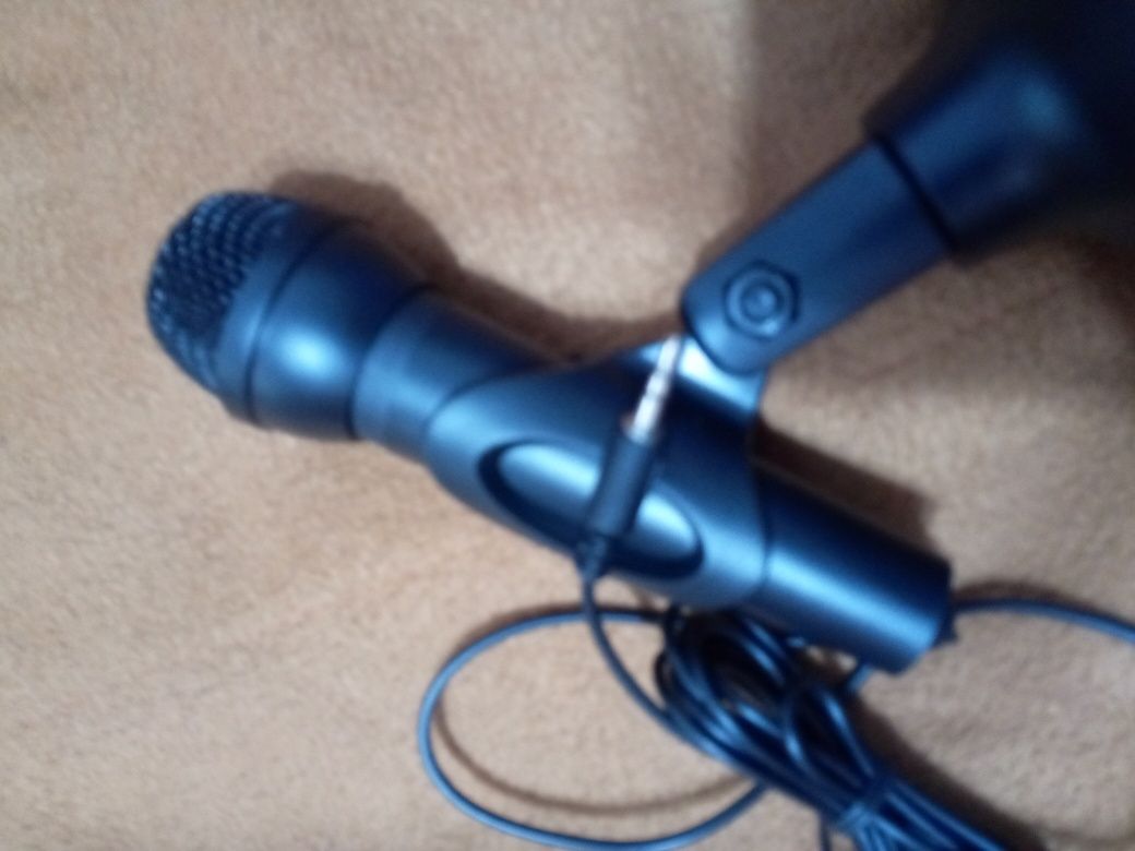 Microfon karaoche