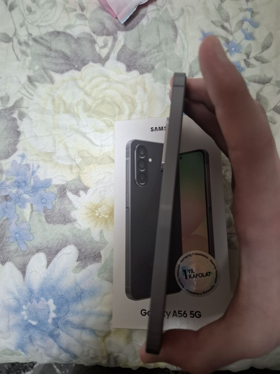 Продаётся телефон samsung a 56