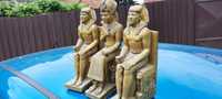 Faraoni superbi Nefertiti și Kheops