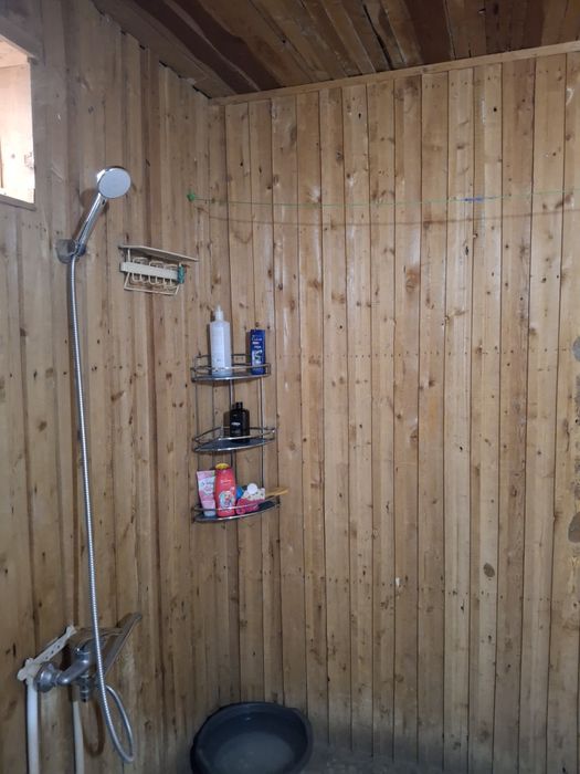 Нарпай центрда уй, ховли сотилади