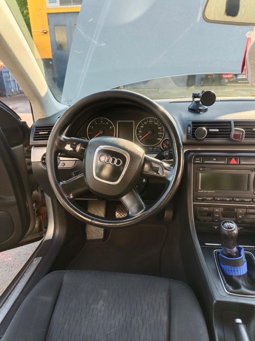Audi A4 B7 – 2.0 Benzină Aspirat 2007 2800 euro ( Pret negociabil)