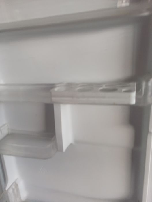 Хладилник с фризер  Candy