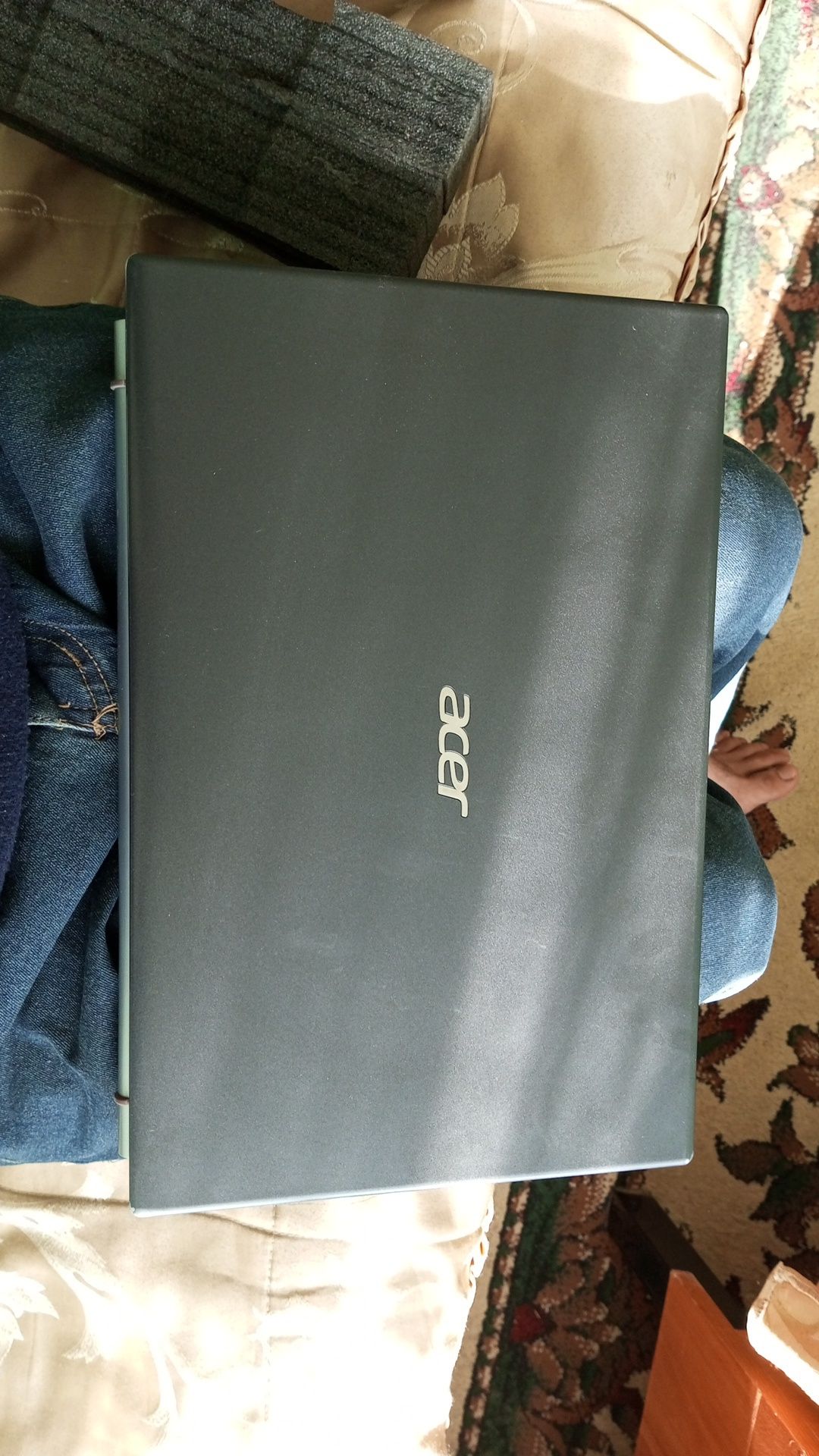 Acer extenca 15 4050