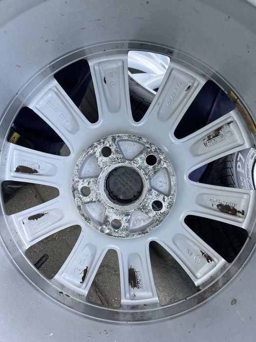 Jante 5x112mm anvelope iarna 225/45 R17 VW Passat Golf 5/6/7/8 Touran