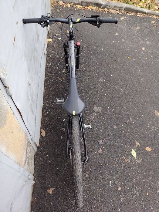 Vând bicicletă Cube Acid 2x29" gri închis/galben