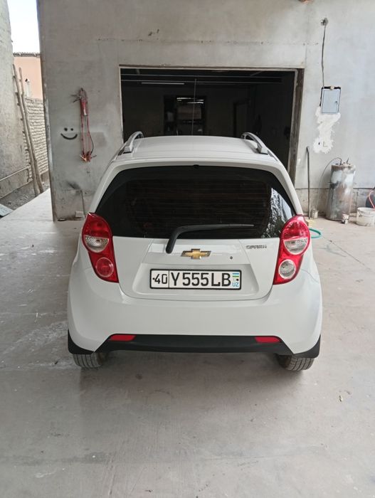 Shevrolet Spark 2015