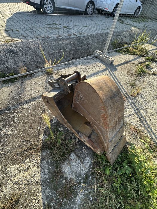 Miniexcavator CAT 305 ECR, 5 tone