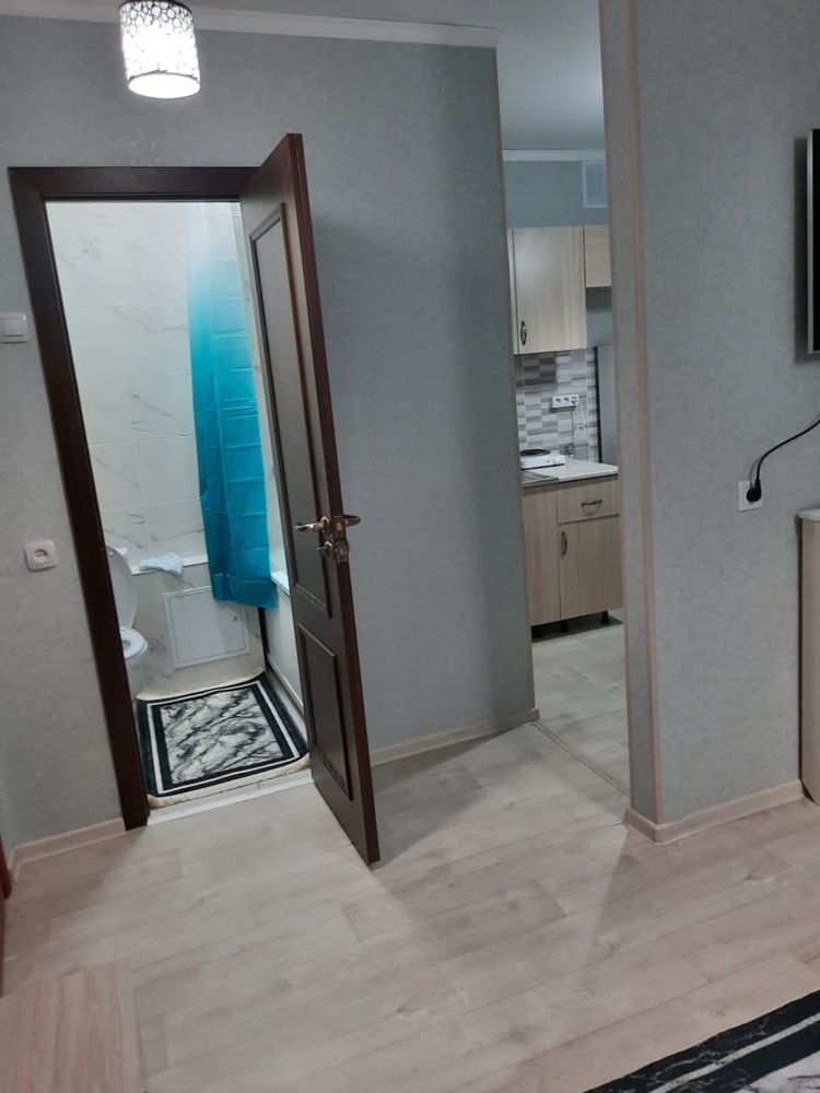 Продам 1 комн кв р-н Ярмарки. 3/5. Катаева 11/2.