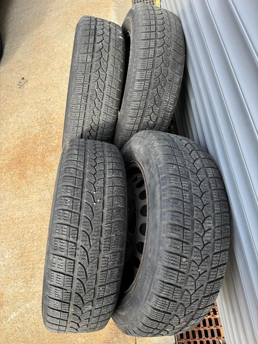 Anvelope Vara/Iarna cu jante de tabla 195/65 R15 91T