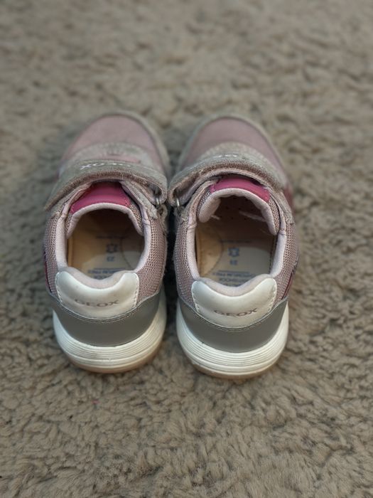 Adidasi Geox marime 23