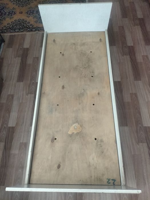 Продам кровать в хорошем состоянии