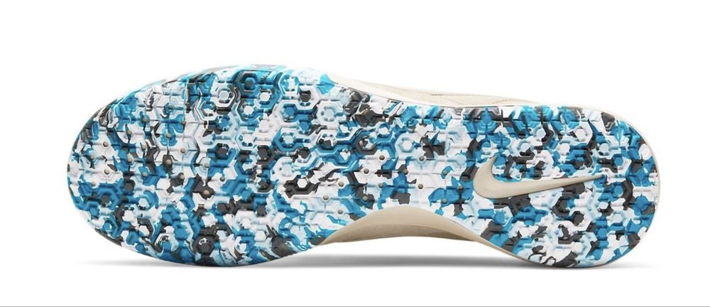 NIKE Маратонки  41 р-р