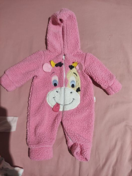 Бебешки ромпъри 0-3 месеца 56/62 размер ,подходящи за момече