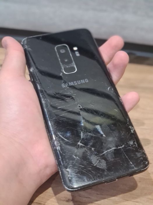 продам самсунг с9