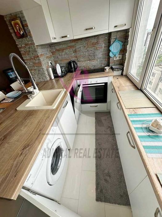 Дава се под наем Двустаен апартамент в Варна, Цветен квартал - 60 кв.м за 550 € - Снимка #2