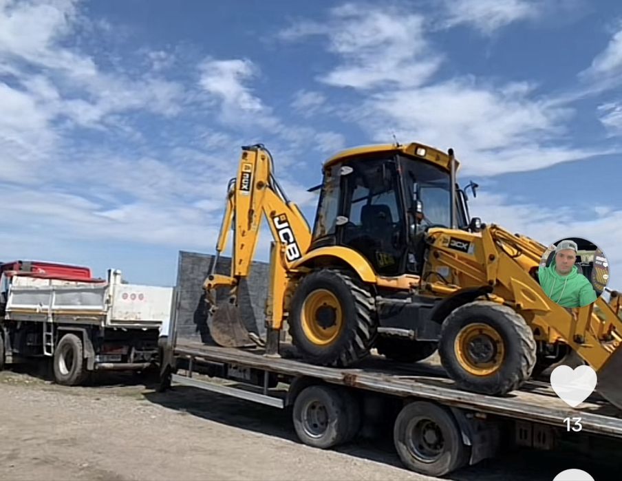 Buldoexcavator disponibil prestari servicii