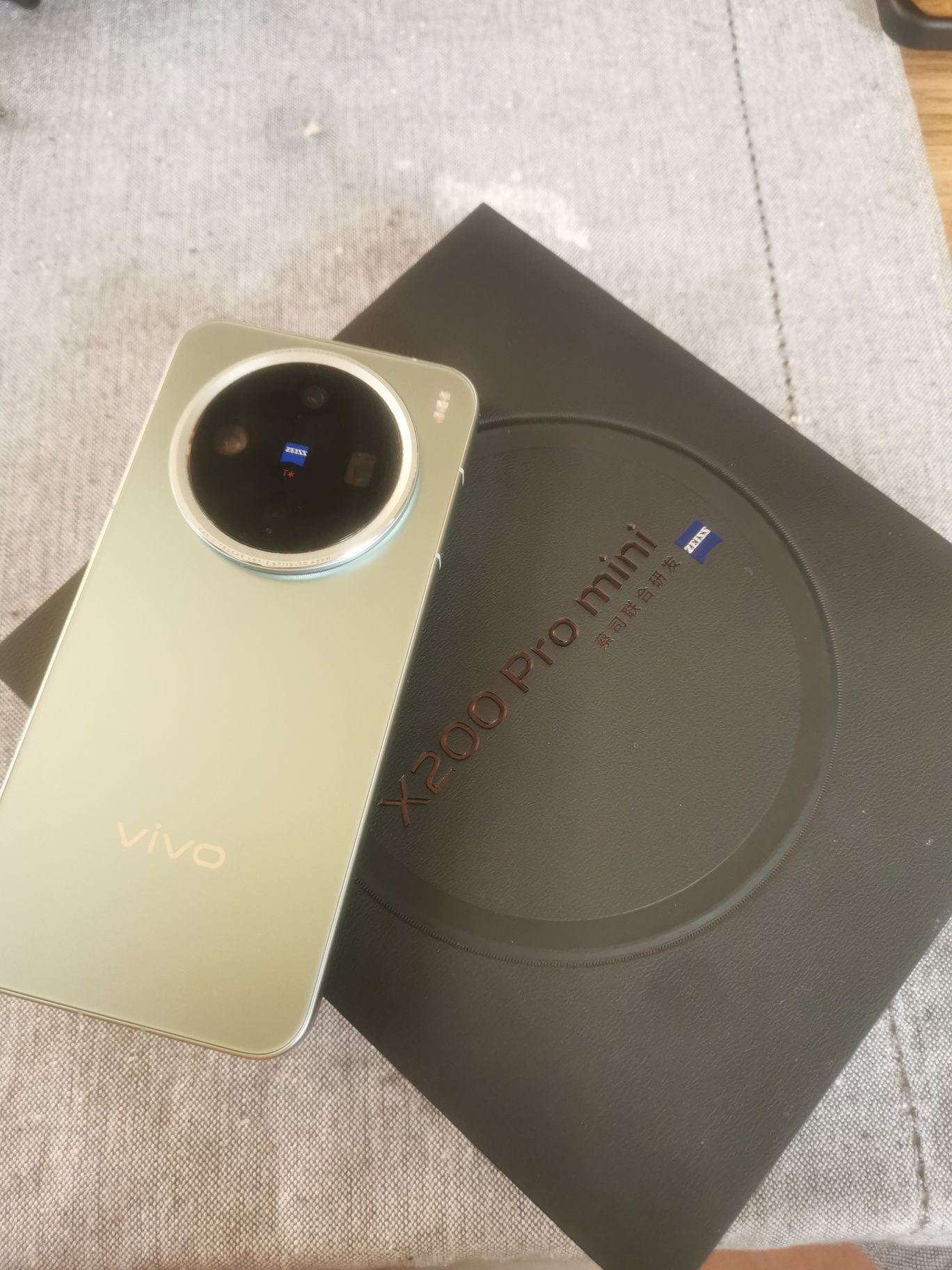 Vivo x200 pro mini 12GB+256GB