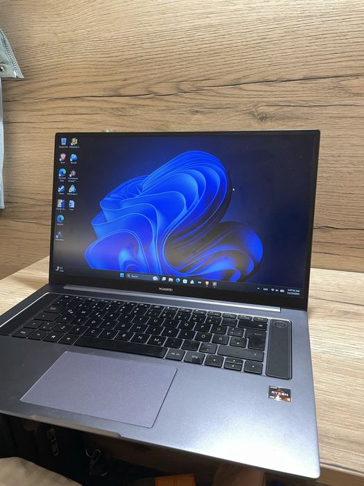 Ноутбук Huawei MateBook D 16.1" / 16 Гб / SSD 512 Гб / Win 11 /