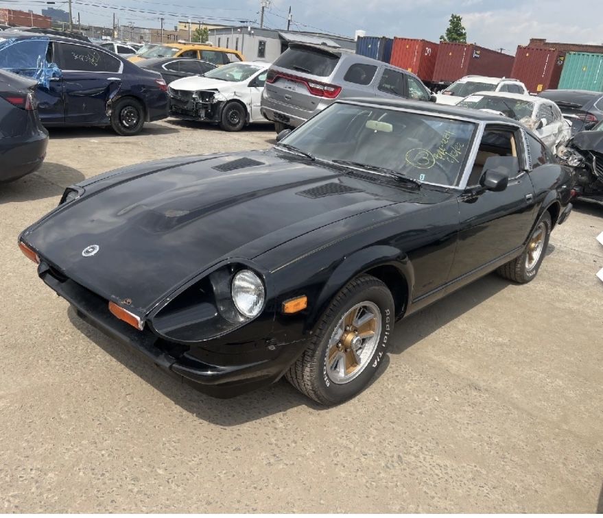 Nissan Datsun 280 ZX super coupe