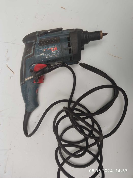 Шуруповерт Bosch электрический