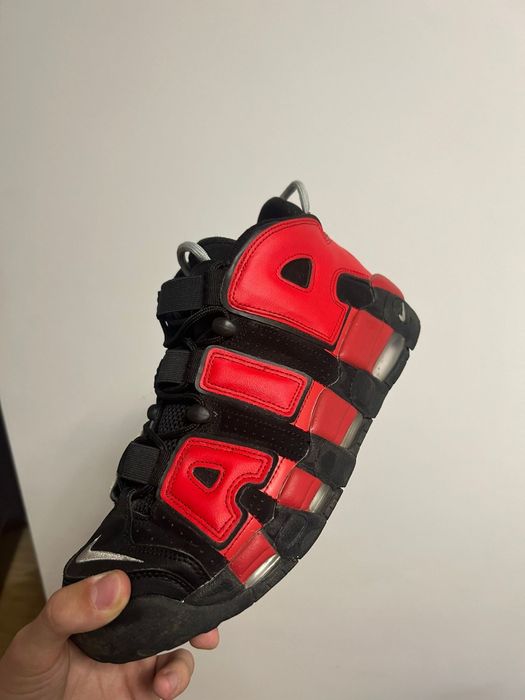 Vând pantofi sport Nike / Jordan