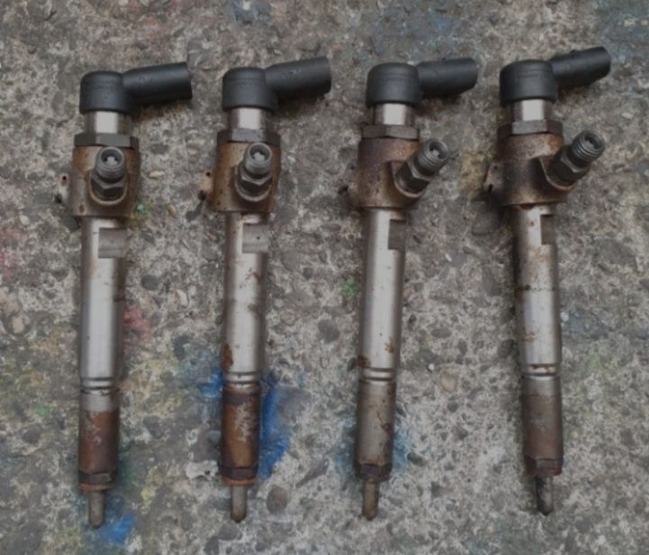 Injectoare 1.5dci K9K Siemens Kangoo/Clio/Nissan/Megane/Scenic/Laguna