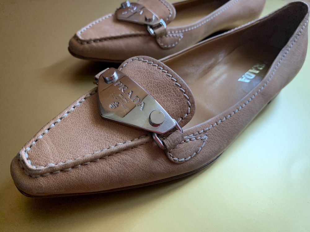 Prada pantofi balerini piele crem nude