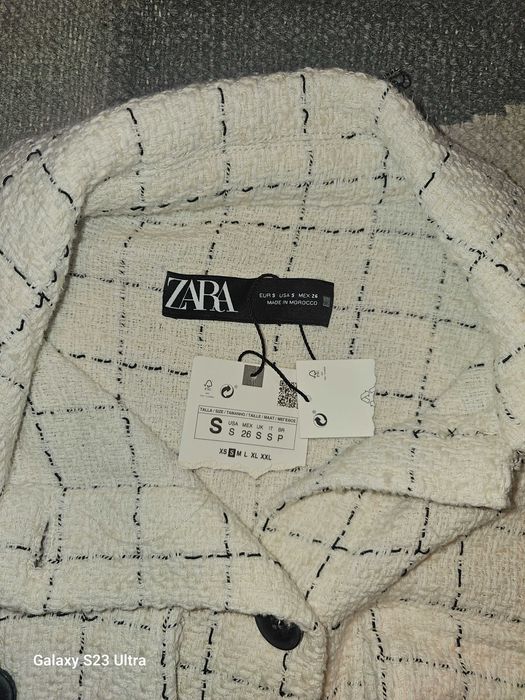 Jacheta dama marca Zara