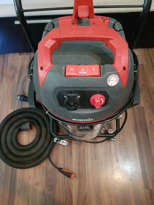 Aspirator cu pompă de apă integrată Starmix uClean PA-1455