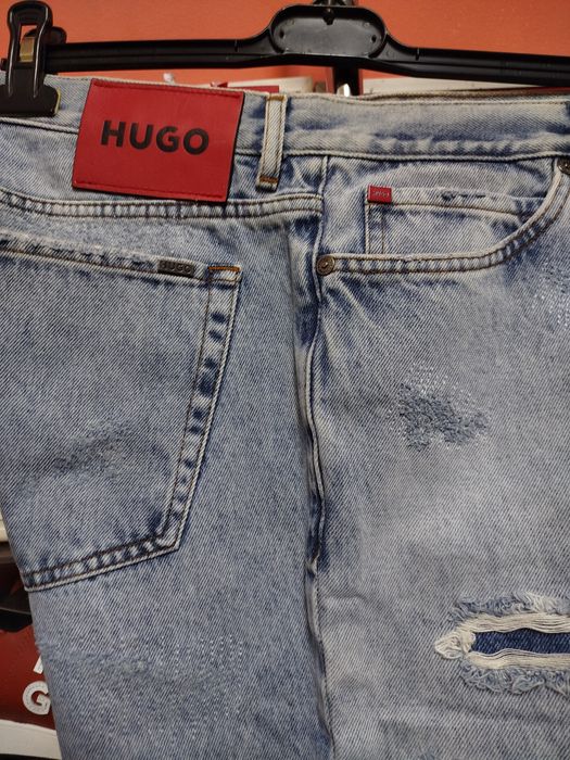 Оригинални дънки Hugo Boss W34 , W35 нови мъжки светли