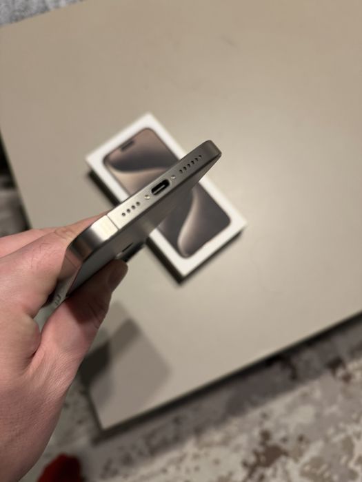 Vand Iphone 15 Pro Max Titanium!!!