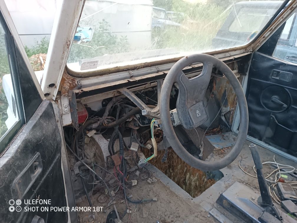 Vând Aro 11.4 motor golf