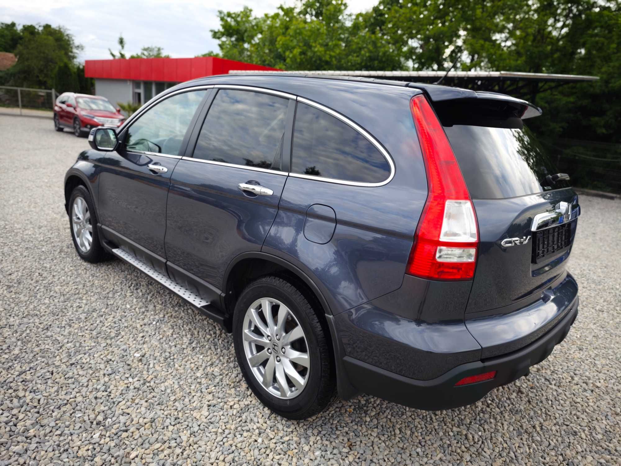 8RAM/8ЯДРЕН NAV-БЪългарски/Спойлер/Степенки/Гуми DOT3523 Cr-v