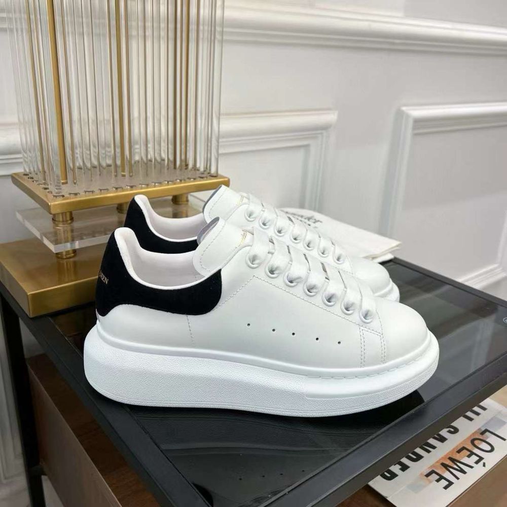 Alexander McQueen White/Black Full Box