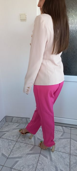 Sacou elegant cu nasturi aurii