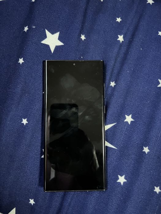 Samsung s22 ultra boss de vanzare pentru ca am deja iphone