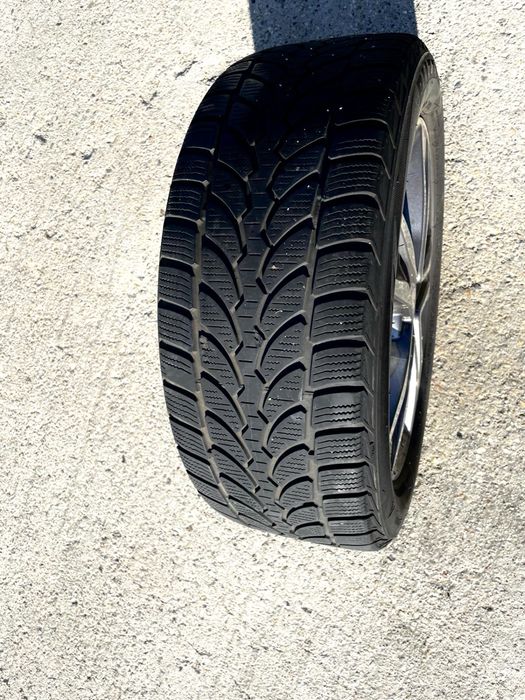 Jante  originale cu cauciucuri noi Mercedes 225/50/R17