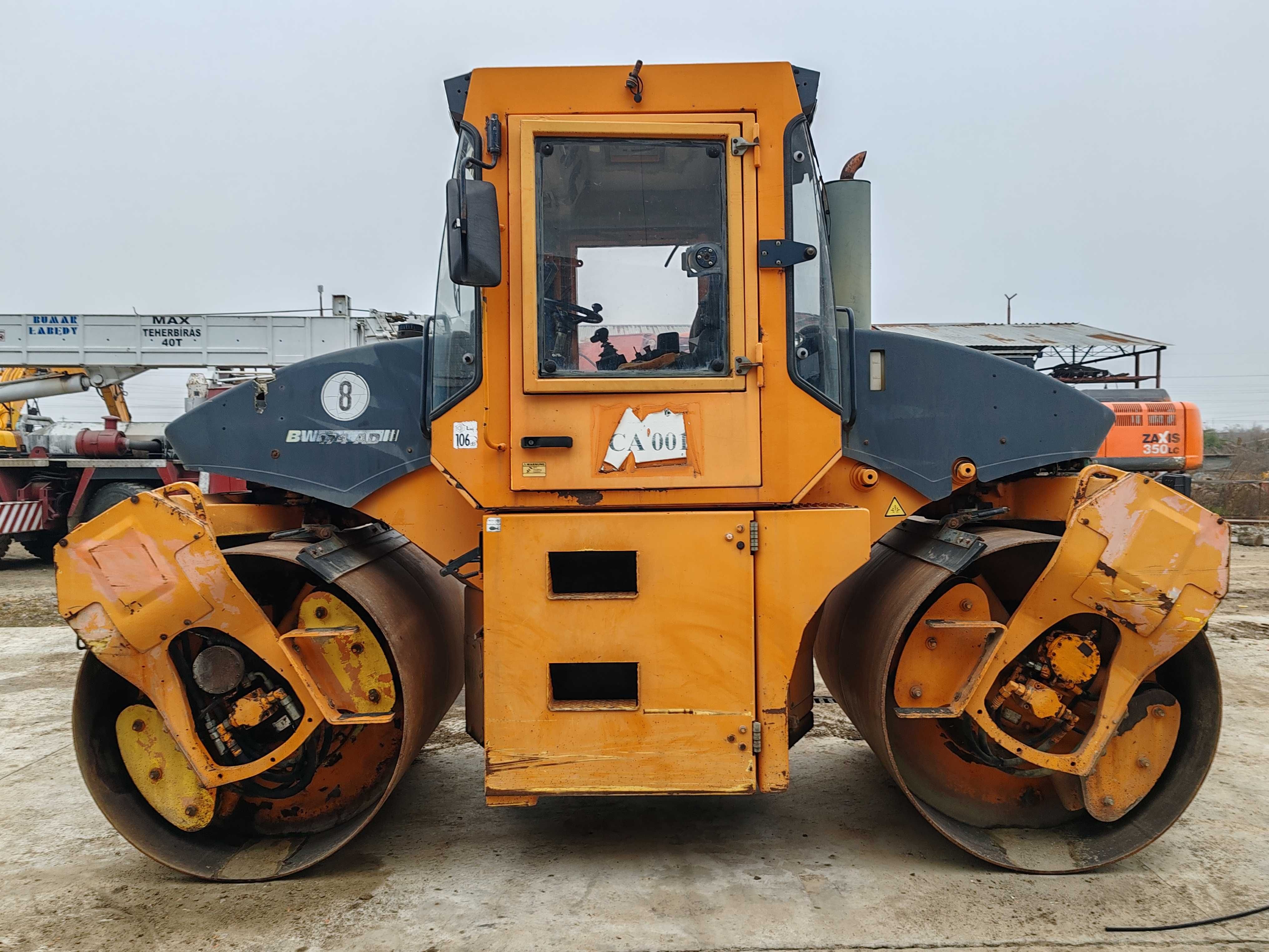 Cilindru compactor pentru asfalt Bomag BW 174 AD Accept test