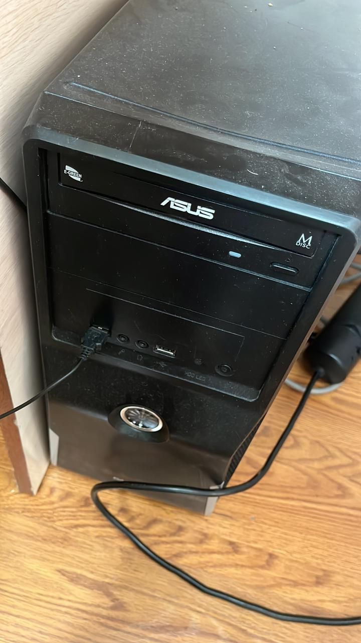 компьютер     asus