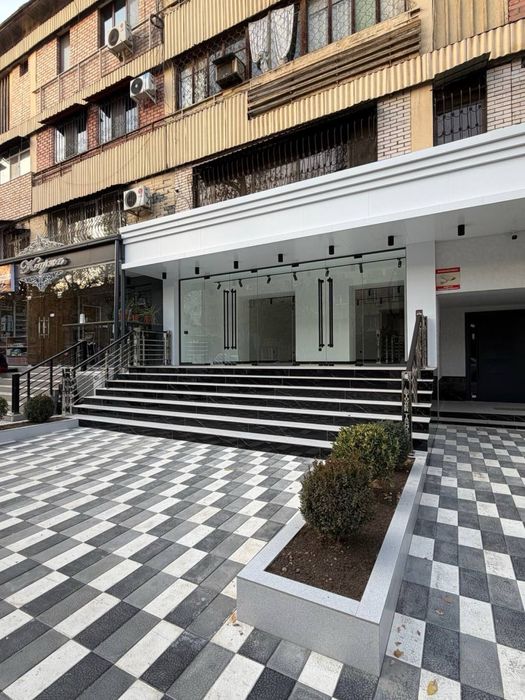 Ц-1 Евро нежилое 1-Линия Ор: Чайков Ипак йули банк 130 кв.м