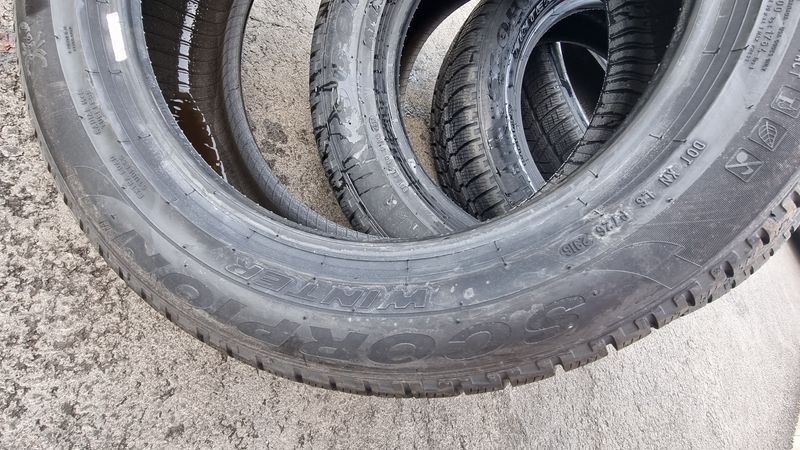 215/60/17 PIRELLI 4бр
