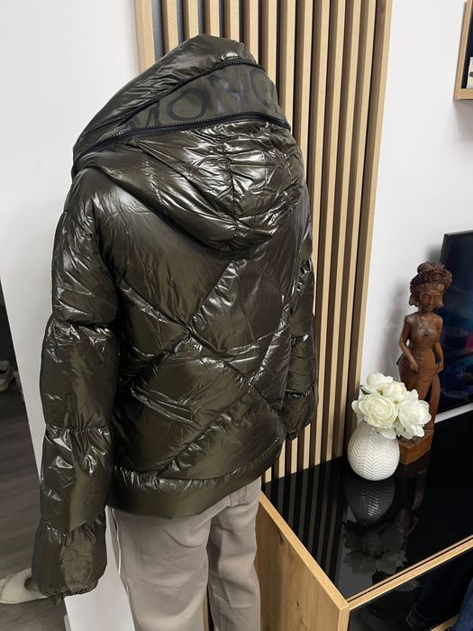 Geaca Moncler dama!