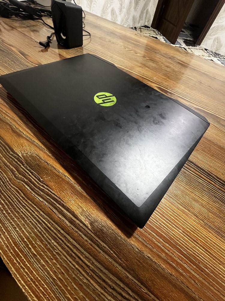 HP Pavilion Gaming 15 (Игровой ноутбук)