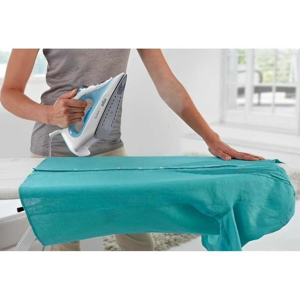 Паровой утюг Braun TexStyle 1 SI1050BL